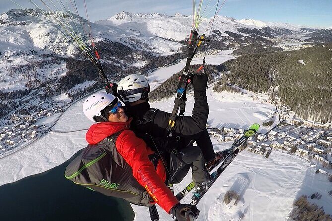 Paragliding Tandem Flights in Engadin - What Makes This Tour Stand Out