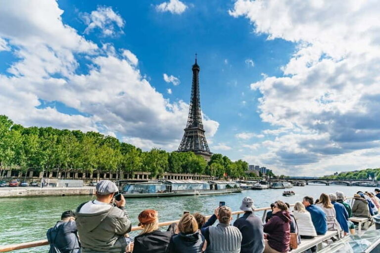 Paris: 1-Hour Seine Cruise departing from the Eiffel Tower - Value for Money & Tips