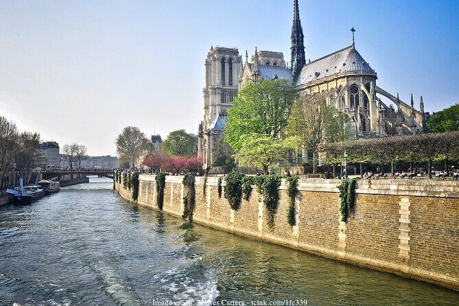 Paris by Night 2-hour Private Tour with Scenic Seine River Cruise - Who Would Love This Tour?