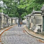 Paris: Famous Graves of Pere Lachaise Cemetery Guided Tour - The Atmosphere and Why it Matters