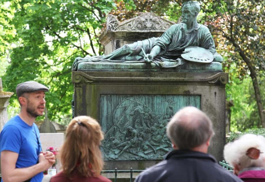 Paris: Famous Graves of Pere Lachaise Cemetery Guided Tour - The Itinerary and Highlights