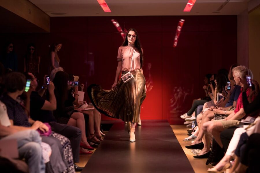 Paris: Fashion Show at Galeries Lafayette Haussmann - A Detailed Look at the Fashion Show Experience