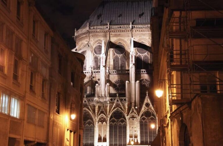 Paris: Ghosts, Legends & Mysteries Evening Walking Tour - What Makes This Tour Stand Out?