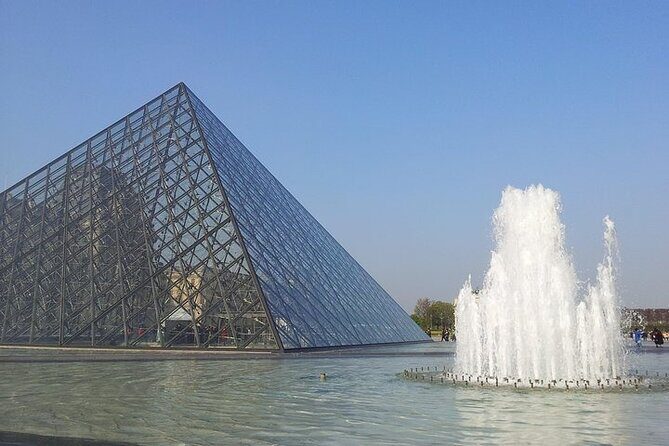 Paris: Highlights of the Louvre Private Tour with Mona Lisa - The Experience of the Meeting Points and Logistics