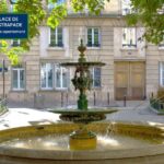 Paris: Hop-on with Emily walking tour and bus tour - Key Points