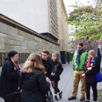 Paris: Le Marais District Jewish History Guided Walking Tour - Visiting the Shoah Memorial