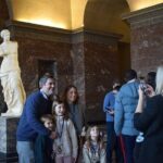 Paris : Louvre Museum Guided Tour with Pre-Booked Tickets - The Experience in Detail
