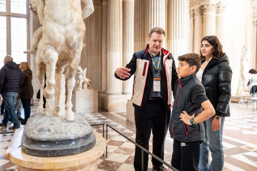 Paris: Louvre Private Family Tour for Kids + Reserved Entry - What Reviewers Say