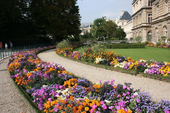 Paris Luxembourg Gardens Highlights Small-Group Walking Tour - Authentic Experiences and Insights from Reviewers