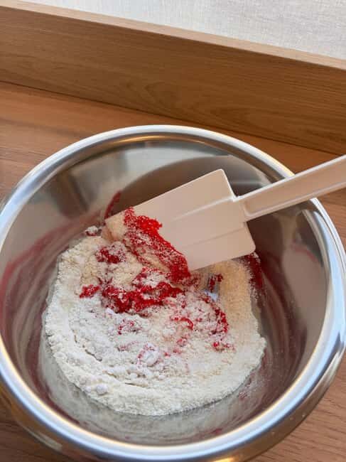 Paris: Macaron Baking Class in Central Paris - The Location and Practicalities