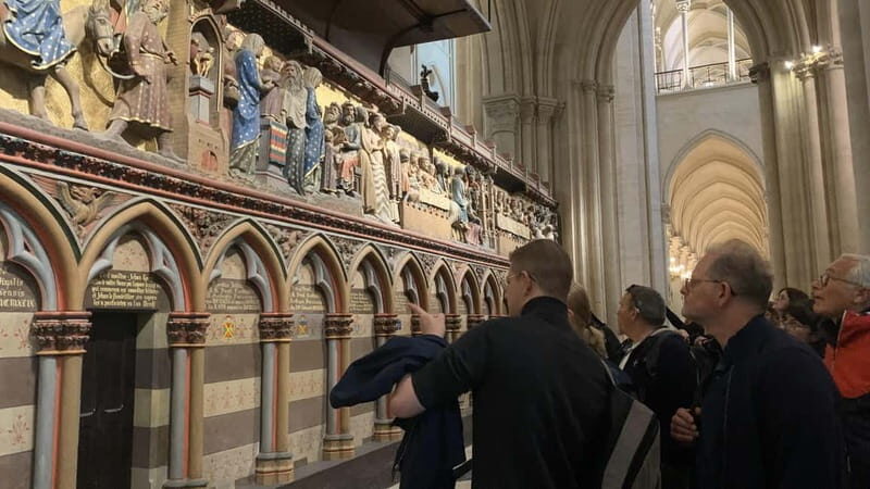 Paris: Notre-Dame Interior or Exterior Tour and City Walk - A Deep Dive into the Tour Experience