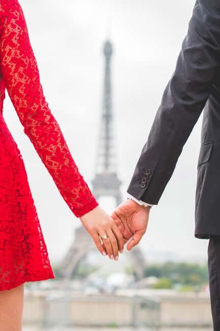 Paris Photo Experience - Meeting Point and Initial Contact