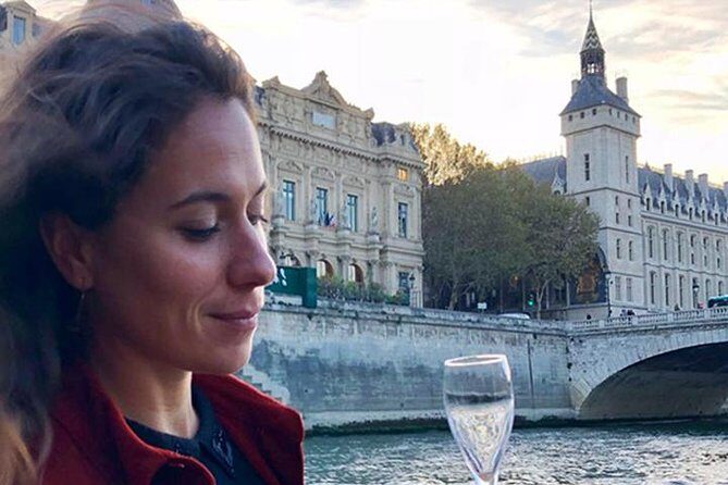 Paris Seine River Champagne Tasting Cruise - What Makes This Experience Stand Out
