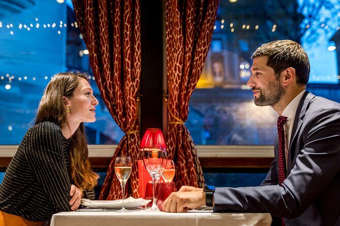 Paris Seine River Dinner Cruise by Maxim's with Champagne & Music - Practical Tips for Enjoying the Cruise