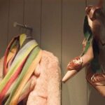 Paris Shopping Tour: Discount Couture - The Group Size and Guides Role