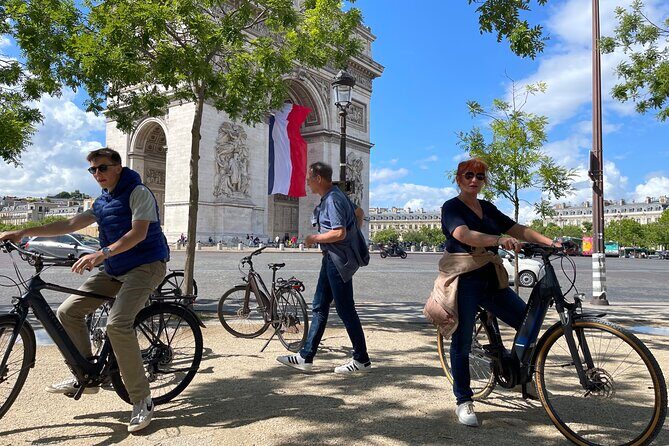Paris: Small Group Highlights E-Bike Guided Tour - Practicalities and Considerations