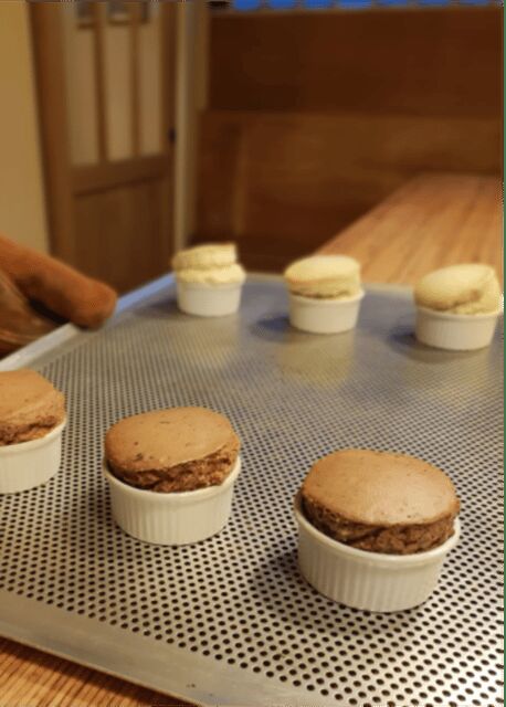 Paris: The Soufflé Baking Class with Chef - The Location and Atmosphere