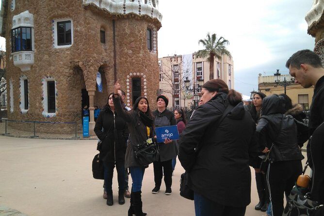 Park Guell and Sagrada Familia Tour in Barcelona - Authentic Experiences from Reviewers