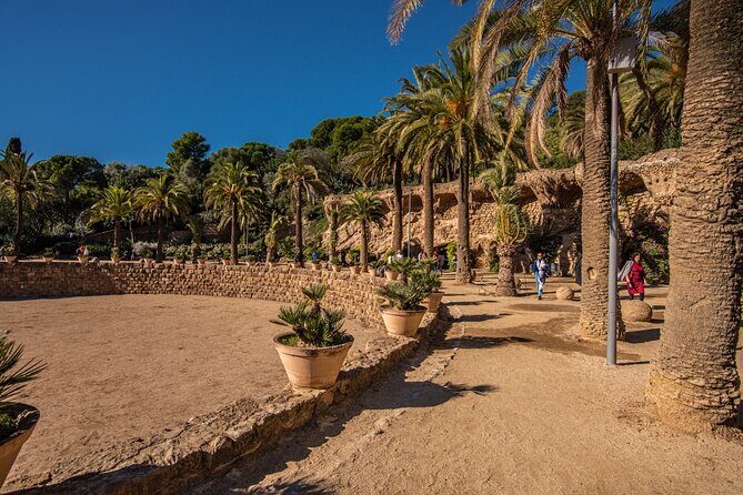 Park Guell Small Group Guided Tour with Skip the Line Ticket - Final Thoughts on the Experience