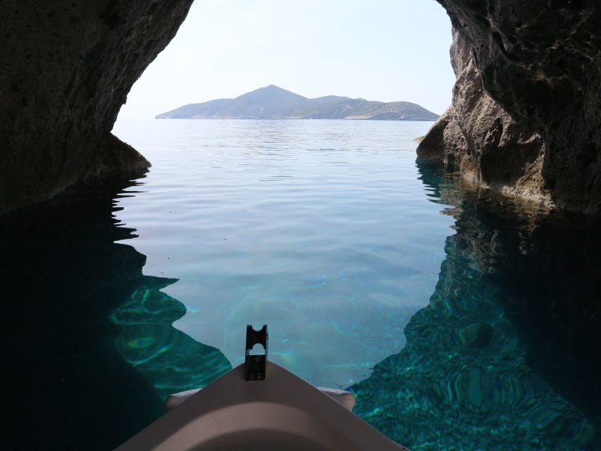 Paros: Antiparos Island and Despotiko Private Boat Trip - Detailed Breakdown of the Boat Trip