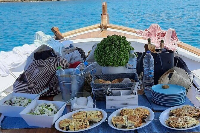 Paros Half Day Boat Tour from Naoussa port and Bay . - What’s Included and What to Expect