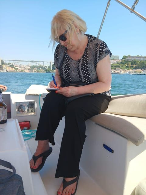 Passeio Barco 6 Pontes Douro com degustação vinho do Porto - The Value of the Experience