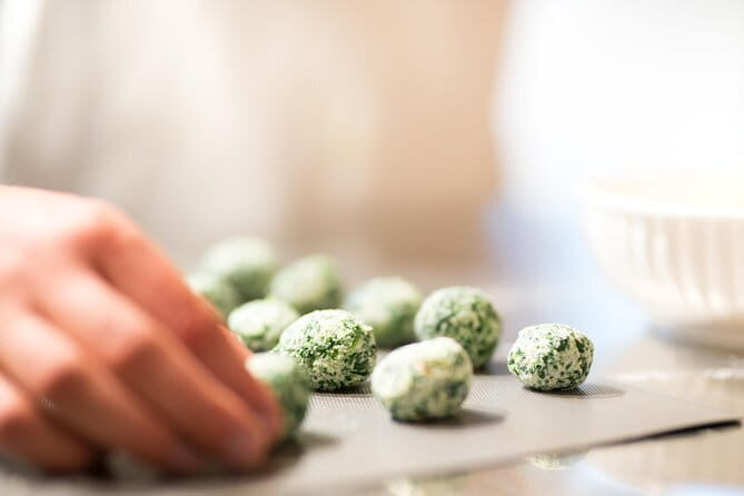 Pasta Cooking Experience in Florence - The Itinerary in Detail