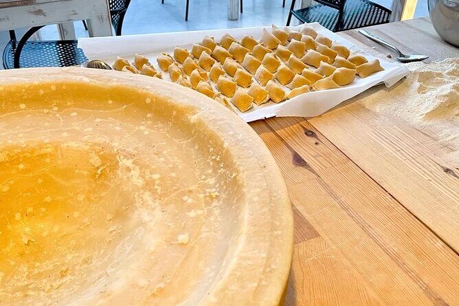 Pasta making class with Italian food degustation at Villas - Why This Tour Works for Different Travelers