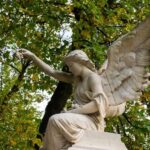 Père Lachaise Cemetery: A Stroll Through Immortal History - What Makes This Tour Special?