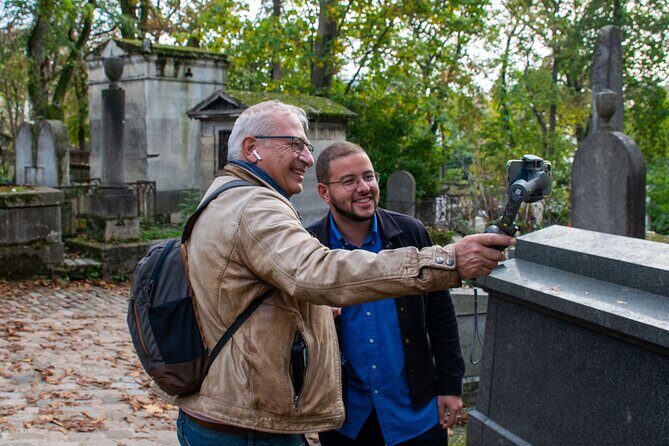 Père Lachaise Cemetery Tour: A Stroll Through Immortal History - What to Expect on the Tour