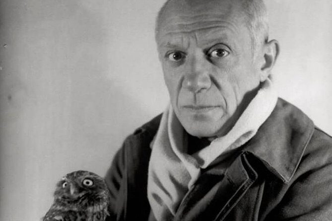 Picasso Museum private tour and walk in El Born district - Who Should Book This Tour?