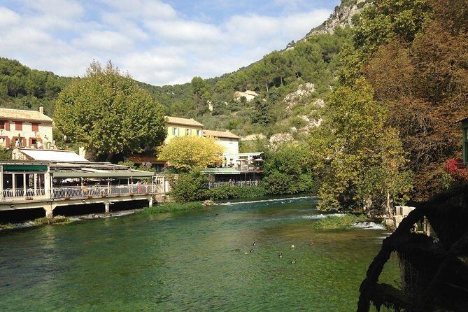 Picturesque Luberon - From MARSEILLE - Guides and Personal Touch