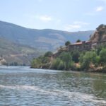 Pinhão: 2-Hour Rabelo Boat Tour with Audio Guide - A Closer Look at the Experience