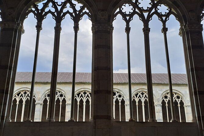 Pisa's Leaning Tower Climbing, Cathedral, Cemetery and Baptistery guided visit - Who is this tour best suited for?