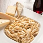 Pizza Making Class in Sanremo - The Atmosphere and Group Dynamics