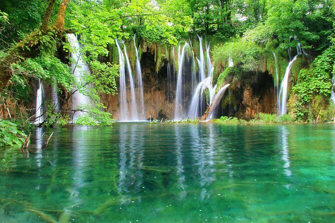 Plitvice Lakes Private Guided Tour from Zagreb with Transfer to Split - Transportation & Logistics