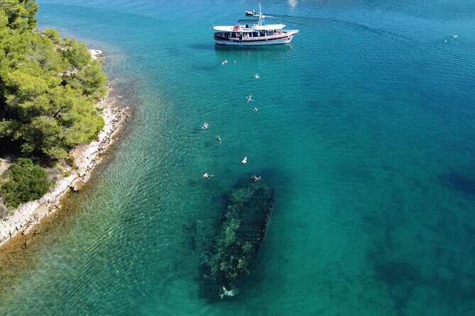 Podstrana and Jesenice, Boat trip to Bra and olta with lunch - FAQ