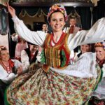 Polish Folk Show with 3 course dinner in Krakow legendary restaurant - The Overall Experience: Whats the Verdict?