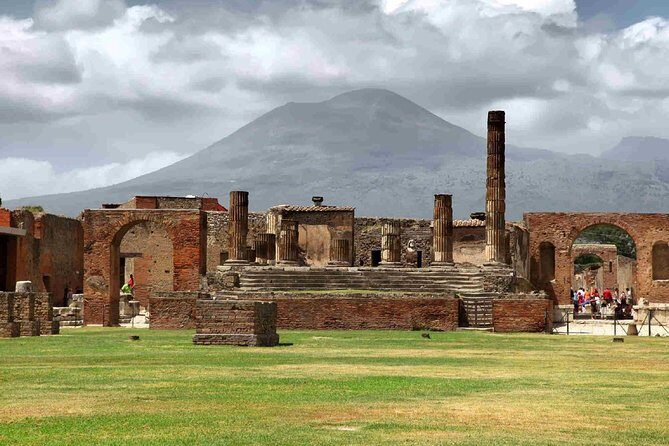 Pompei three hours with an expert guide - Detailed Breakdown of the Itinerary
