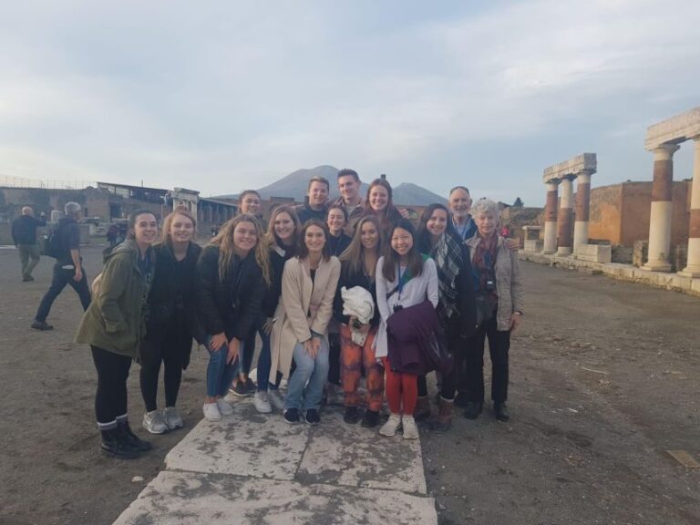 Pompeii: 2-Hour Walking Tour with professional guide - Who Should Consider This Tour?