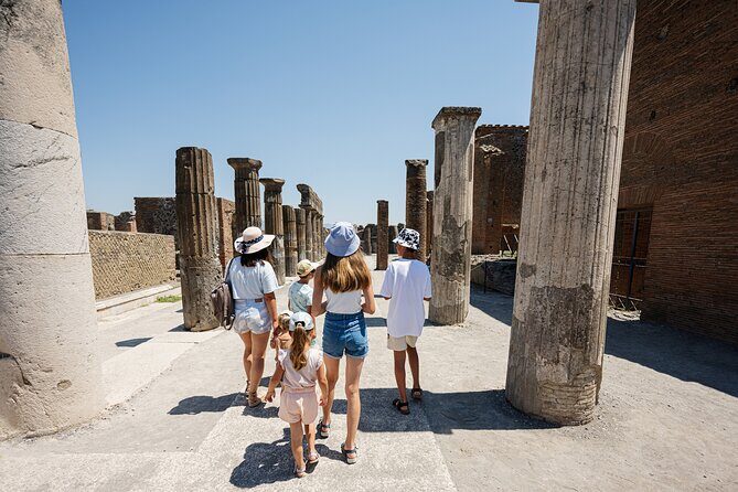 Pompeii and Mount Vesuvius Day Trip from Rome with Pizza Lunch - Who Should Book This Tour?