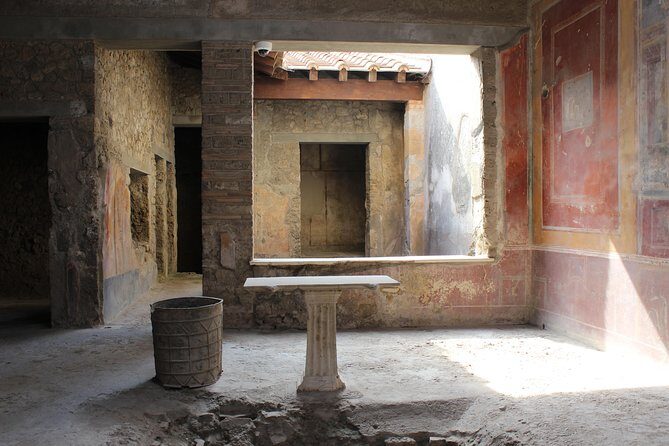 Pompeii and Vesuvius from Naples. Private activity - Practical Details & Tips