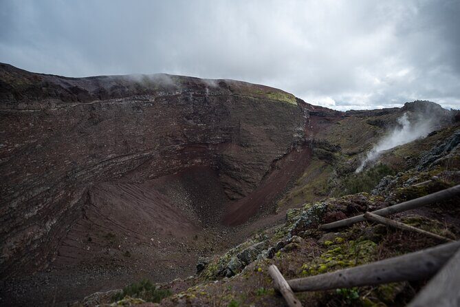 Pompeii and Vesuvius Small Group Tour from Sorrento with Pizza - Who Should Consider This Tour?