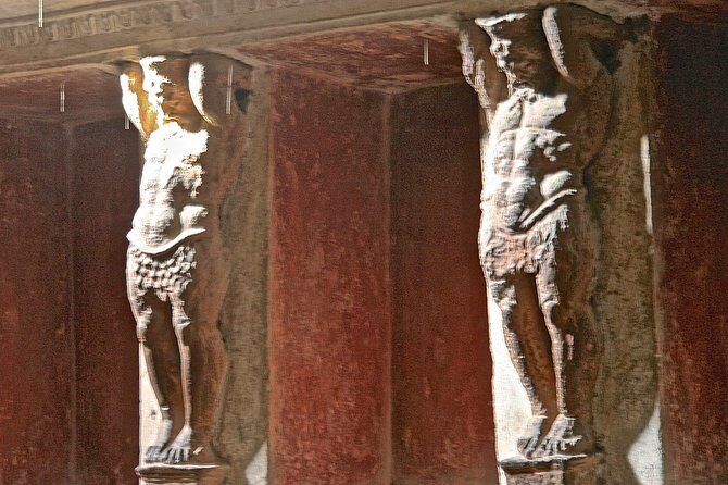 Pompeii and Villa of the Mysteries Private Tour - Visiting the Villa of the Mysteries