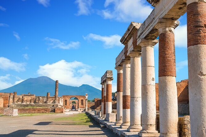 Pompeii Private Guided Tour with nominative tickets from Naples - What the itinerary involves