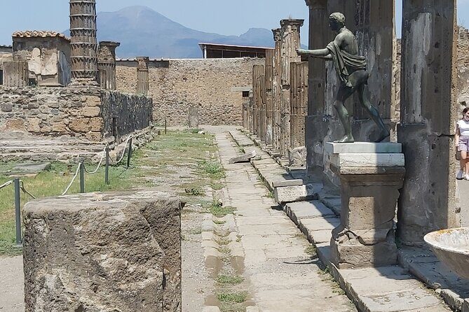 Pompeii tour with archaeologist - The Sum Up