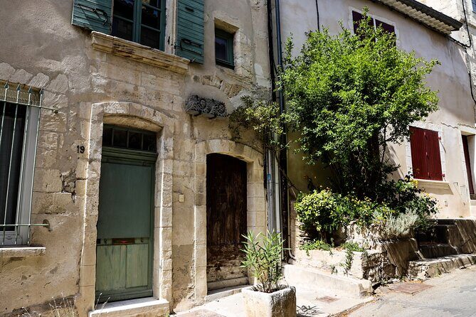 Pont du Gard to Villeneuve Les Avignon & Châteauneuf du Pape wine private tour - Practical Details & Experience Highlights