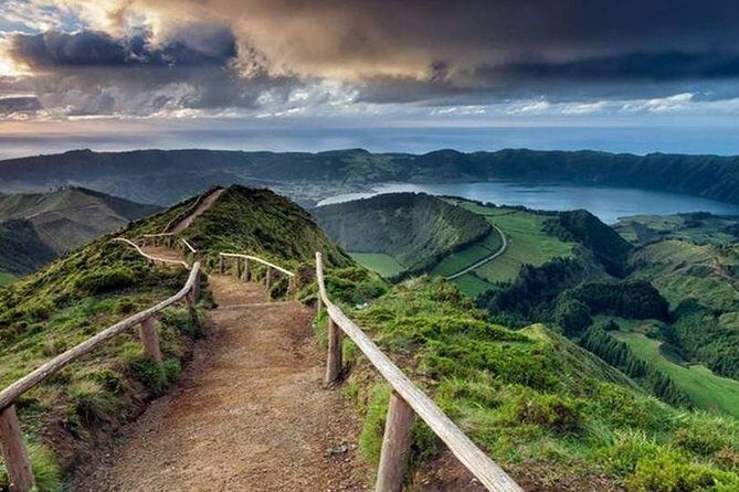 Ponta Delgada: Tour to Sete Cidades Volcano Lakes - Value and Price Analysis