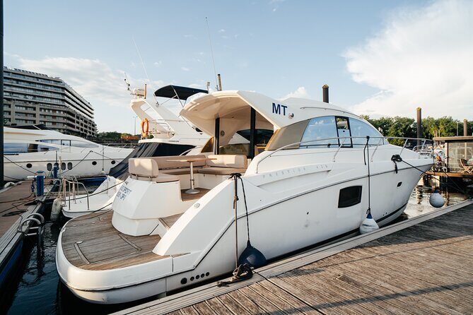 Porto and Douro: Private tour in Yacht - Pricing and Value