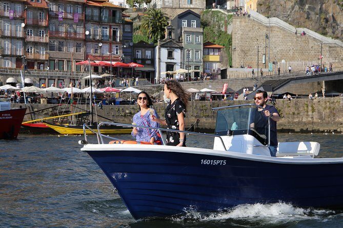 Porto: Private tour in the Douro (1 to 4 people) on a boat just for you - In-Depth Review of the Porto Douro Private Boat Tour